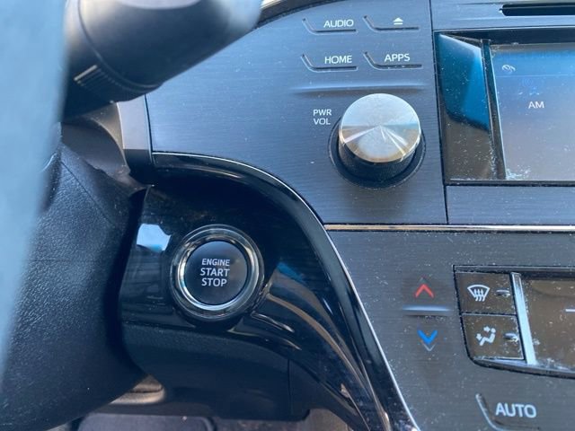 Used 2015 Toyota Avalon XLE FWD image 19