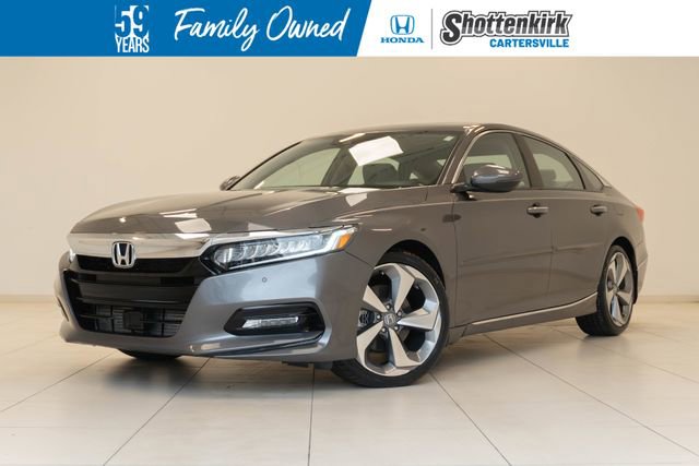 Used 2018 Honda Accord Touring image 1