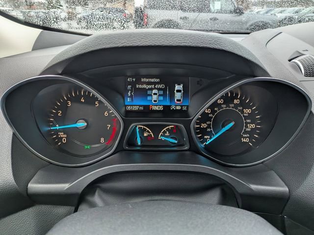 Used 2019 Ford Escape Titanium image 10