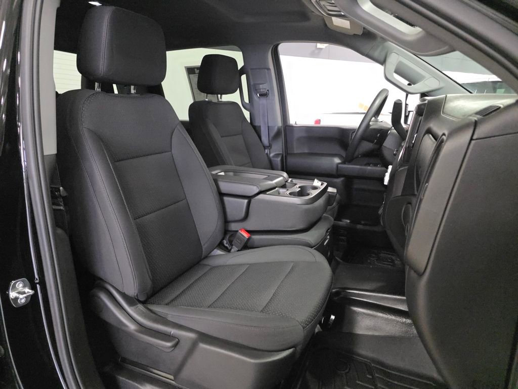 Used 2024 GMC Sierra 3500 Pro image 12