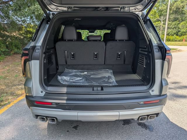 New 2026 Chevrolet Traverse Z71 w/ Enhanced Driving Package AWD/4WD image 32