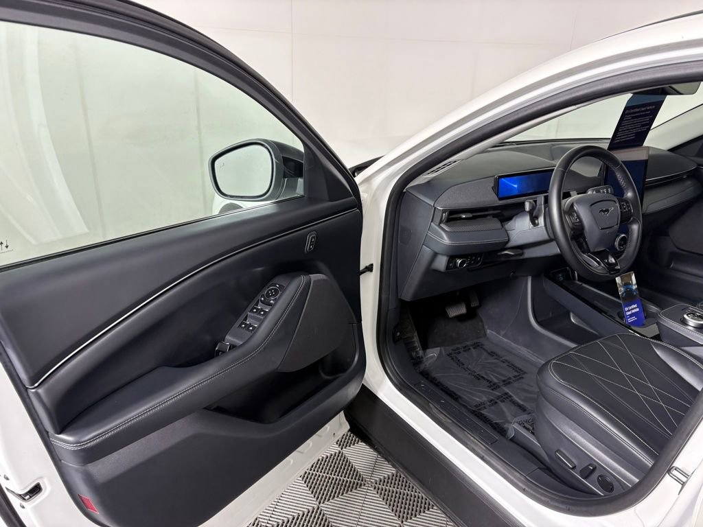 Certified 2024 Ford Mustang Mach-E Select image 12