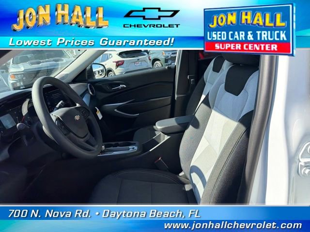 Used 2026 Chevrolet Trax LS image 22