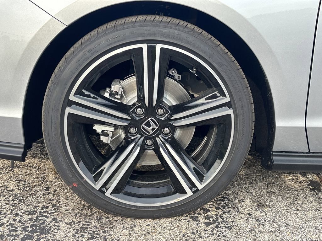 New 2025 Honda Accord Sport image 34