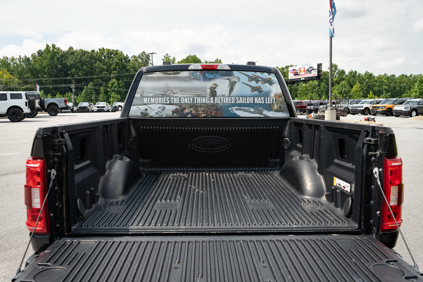Used 2023 Ford F150 XLT AWD/4WD image 9