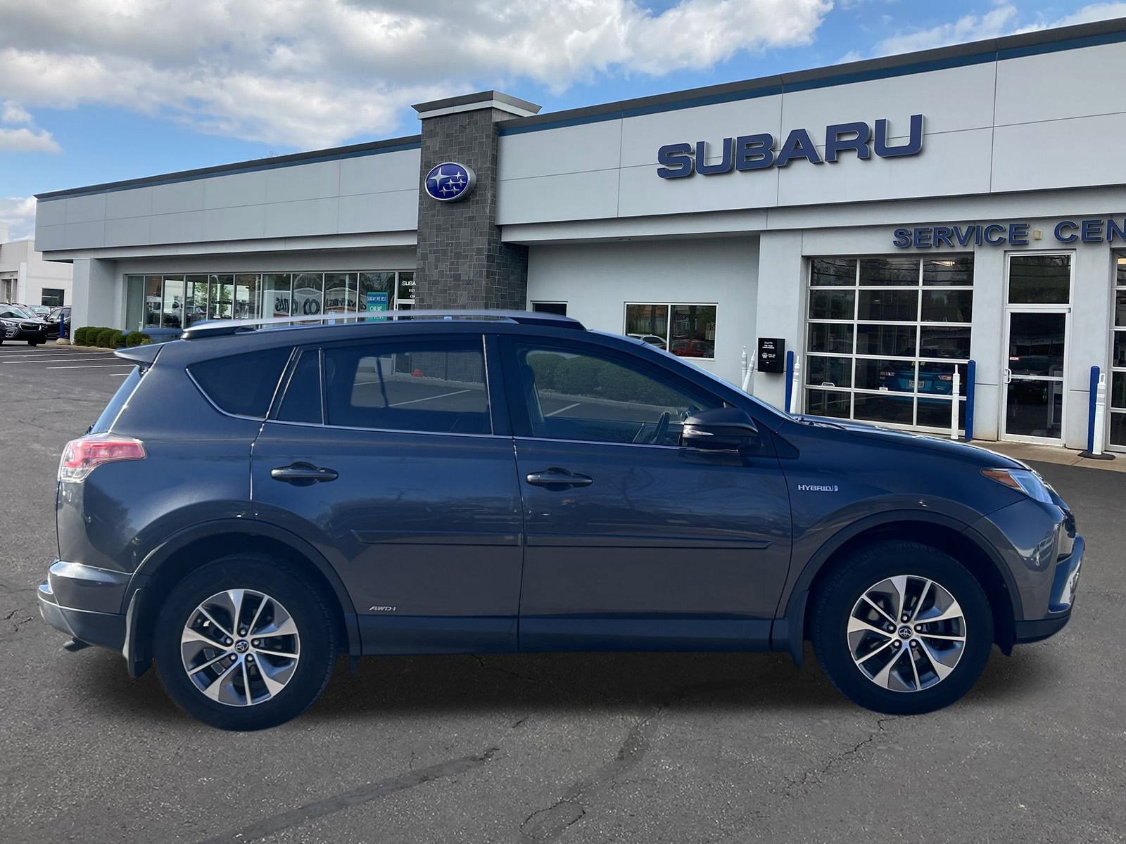 Used 2016 Toyota RAV4 XLE image 8