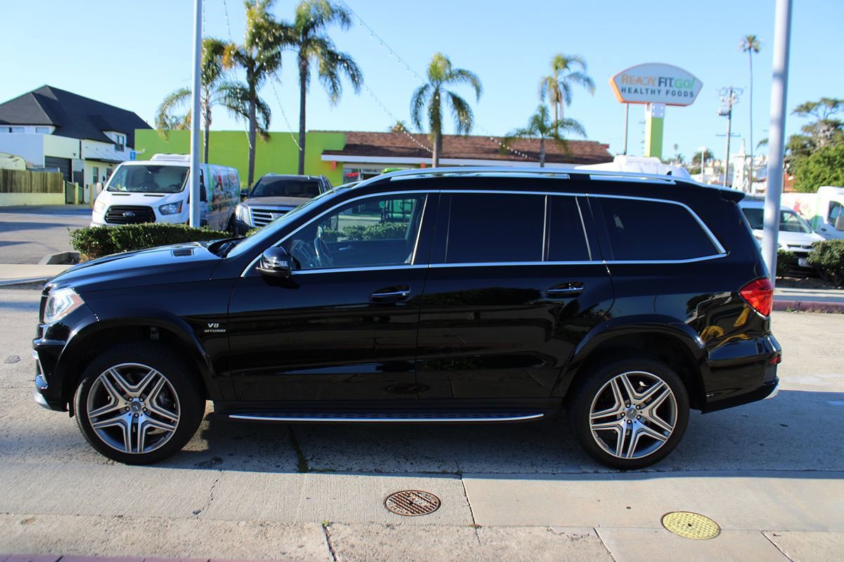 Used 2016 Mercedes-Benz GL 63 AMG 4MATIC image 2