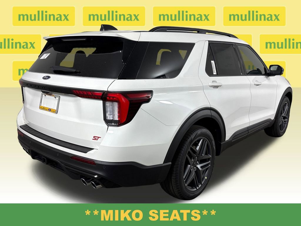 New 2026 Ford Explorer ST RWD image 5