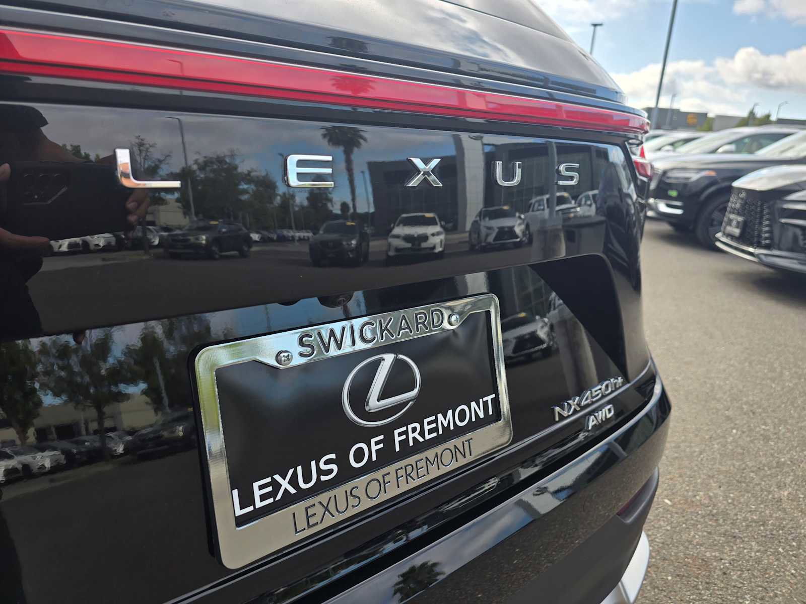 Used 2024 Lexus NX 450h+ F Sport image 16