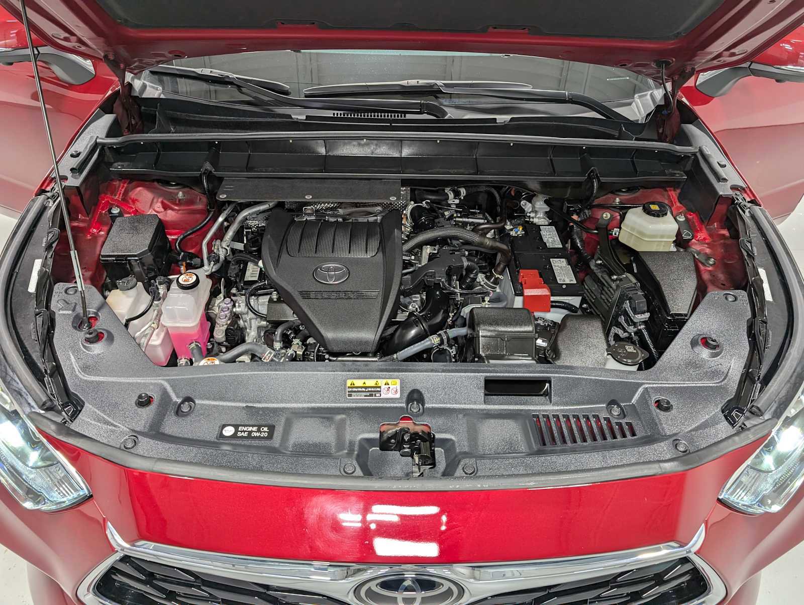 Used 2024 Toyota Highlander Platinum image 14