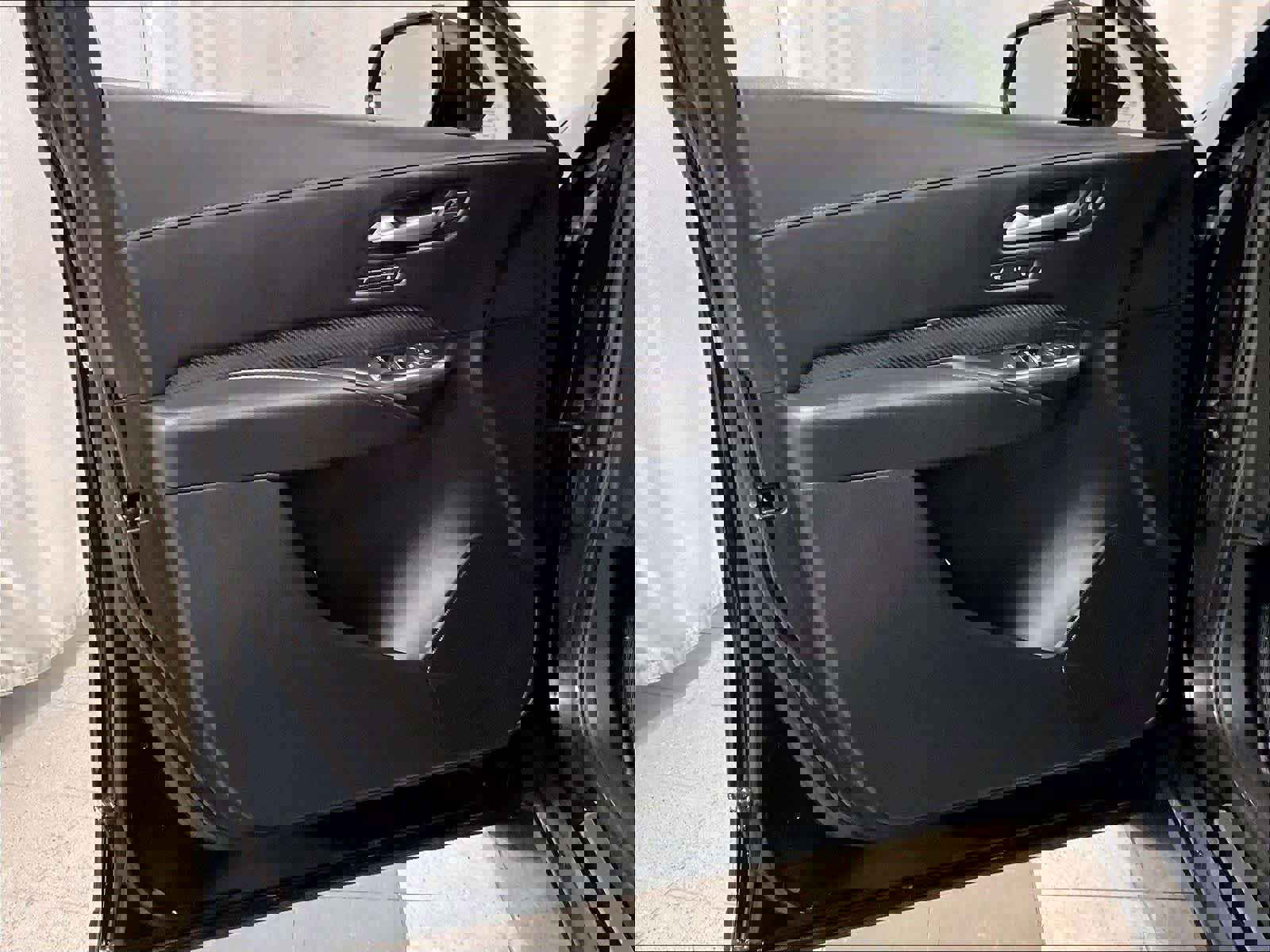 Used 2025 Cadillac XT4 Sport image 9