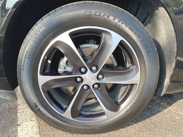 Used 2021 Buick Enclave Essence w/ Sport Touring Edition FWD image 32