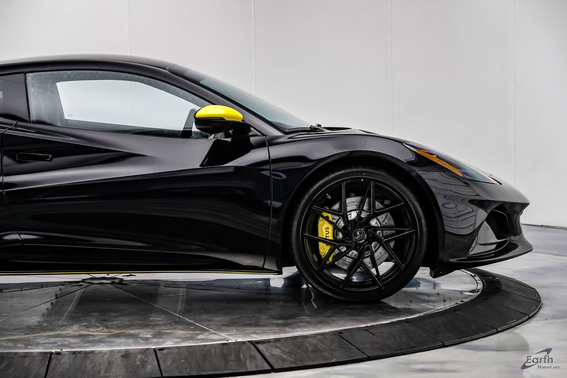 New 2026 Lotus Emira SE image 25