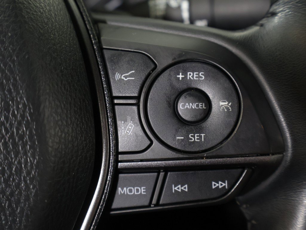 Used 2023 Toyota Camry SE image 37