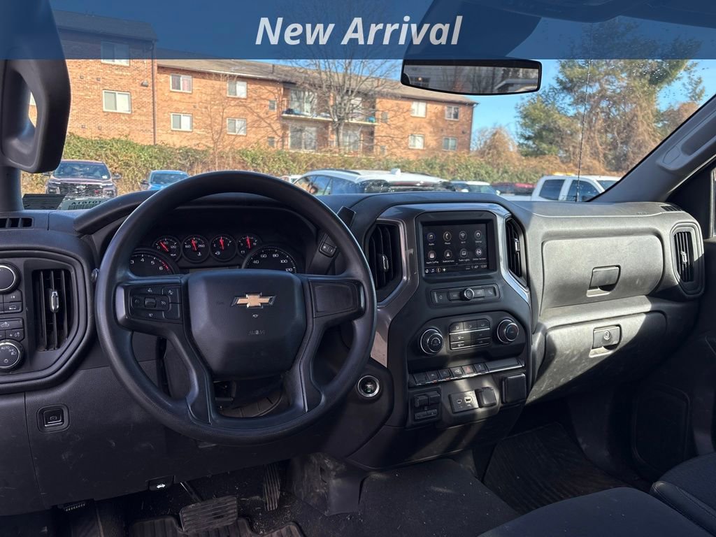 Used 2023 Chevrolet Silverado 1500 Custom image 6