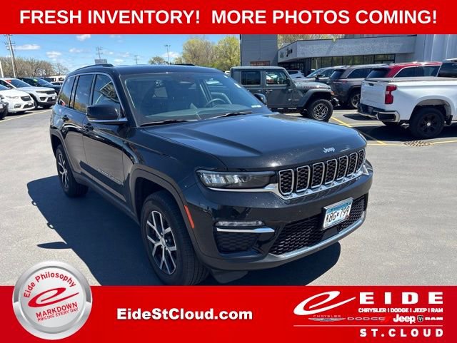 Used 2023 Jeep Grand Cherokee Limited w/ Trailer Tow Prep Group (B)