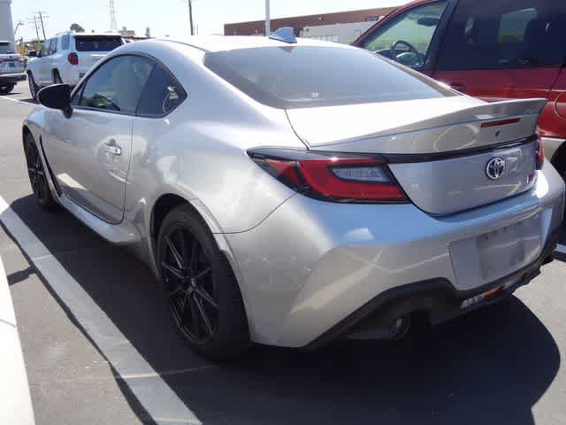 Used 2022 Toyota GR86 Premium RWD image 5