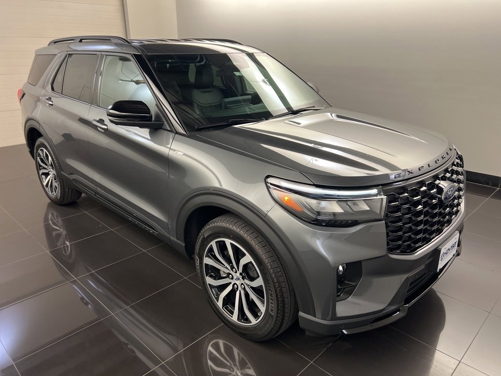 New 2025 Ford Explorer ST-Line