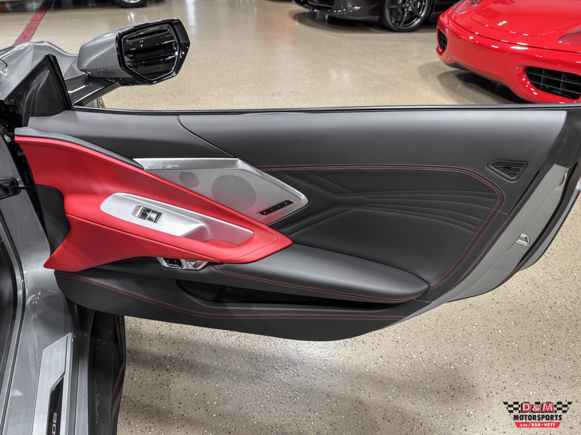 Used 2024 Chevrolet Corvette Z06 RWD image 31