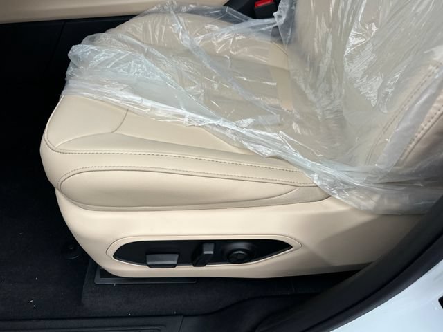 New 2026 Jeep Grand Cherokee L Limited AWD/4WD image 11