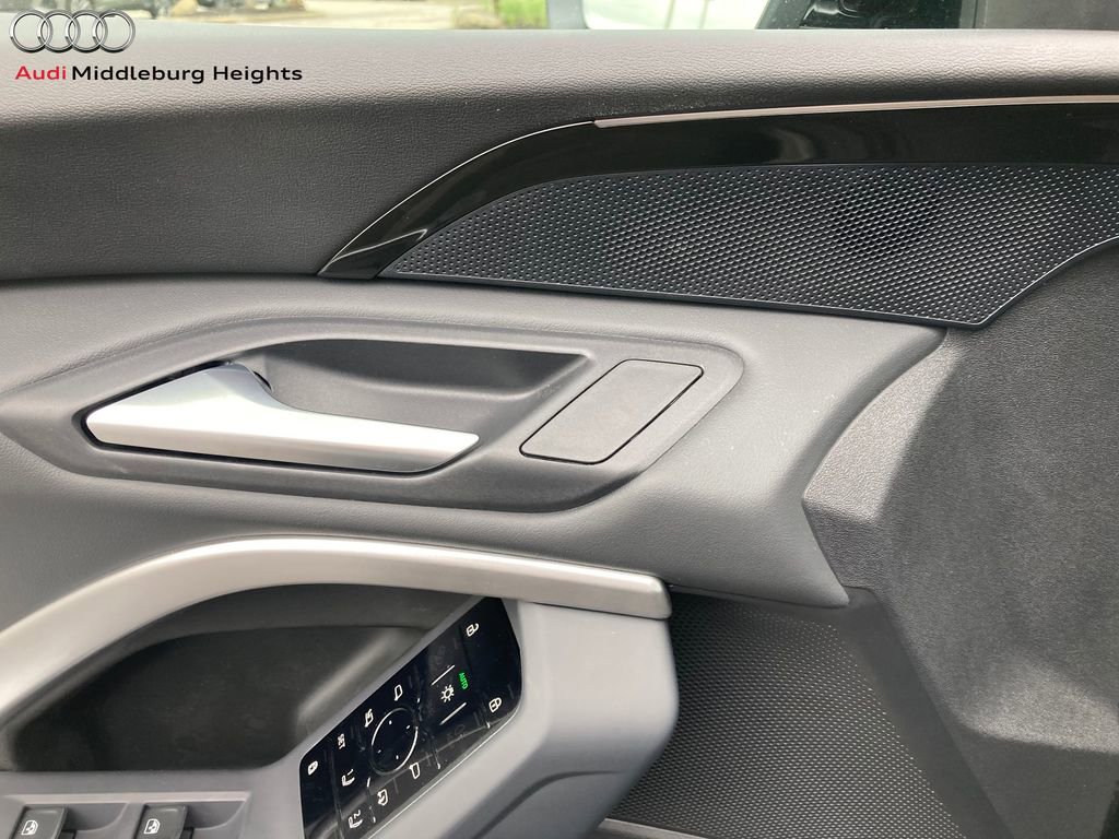 New 2025 Audi Q5 Premium Plus image 14