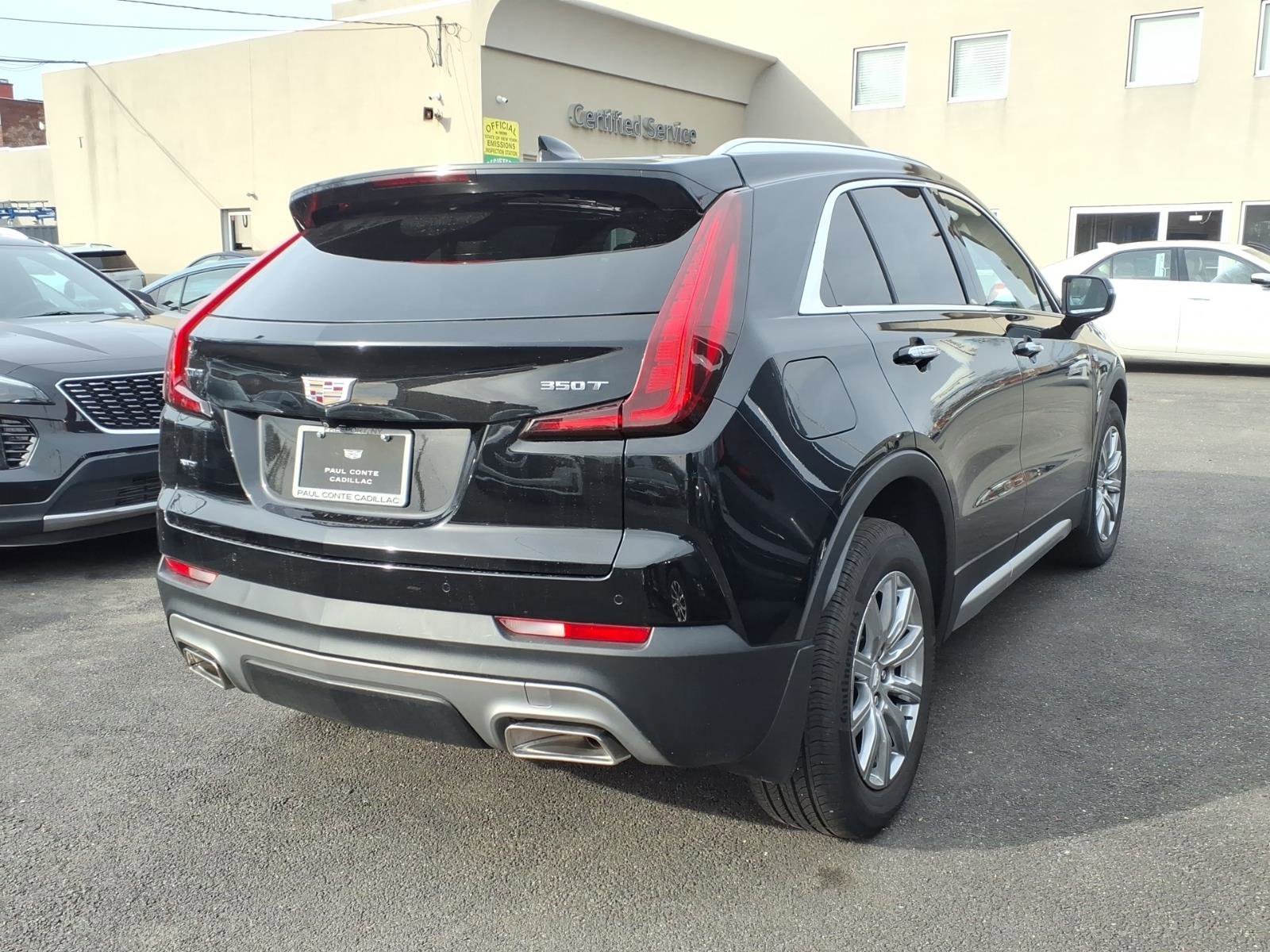 Certified 2023 Cadillac XT4 Premium Luxury w/ Technology Package image 4