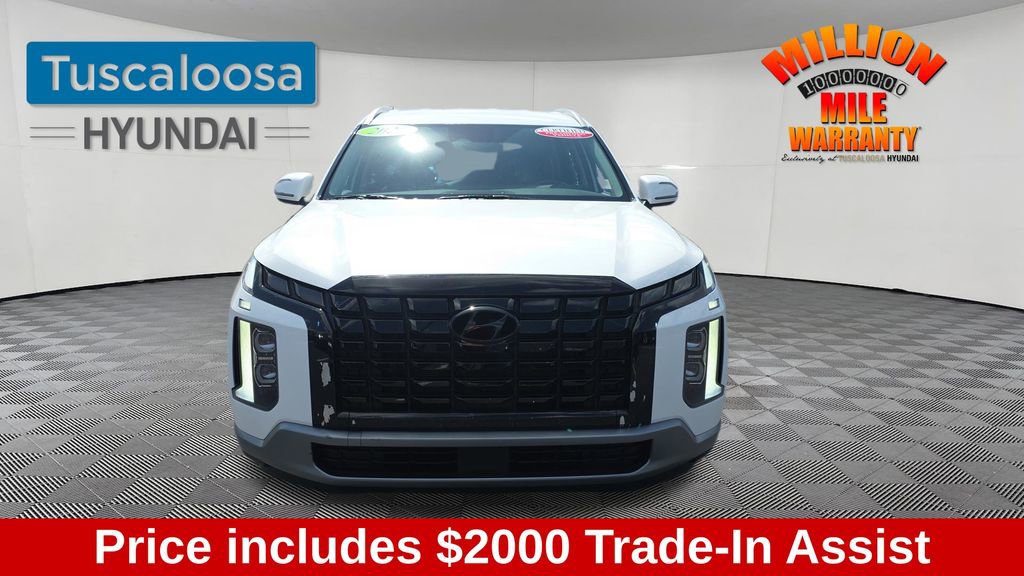 Used 2025 Hyundai Palisade SEL FWD image 2