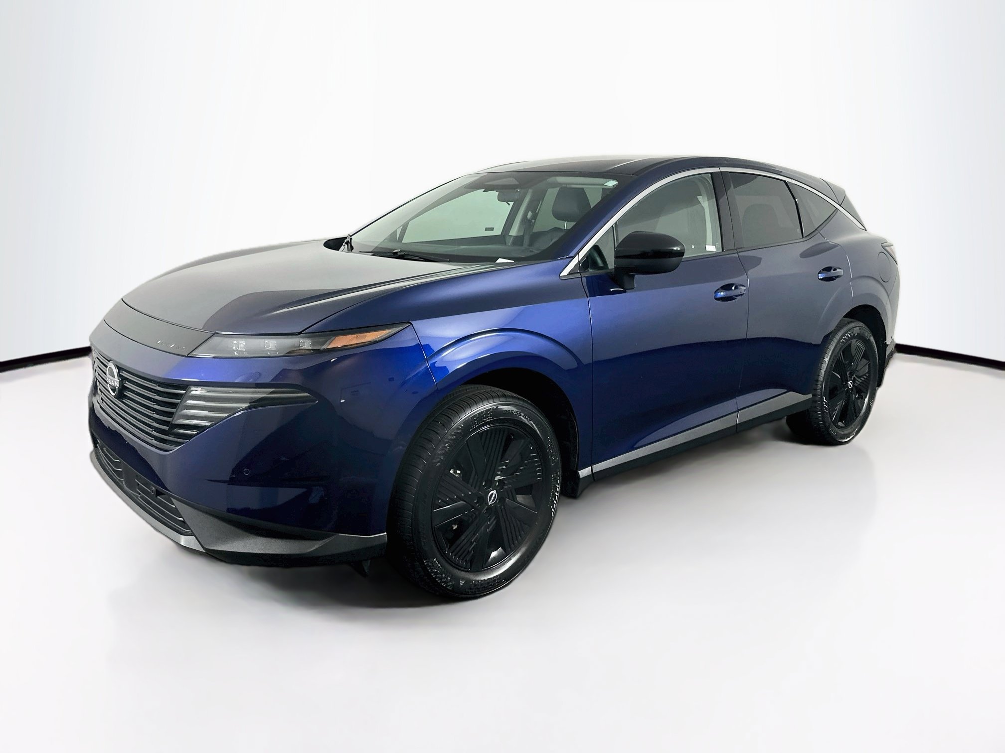 Used 2025 Nissan Murano SV AWD/4WD image 3