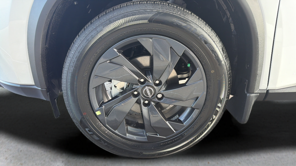 New 2026 Nissan Rogue SV FWD image 26