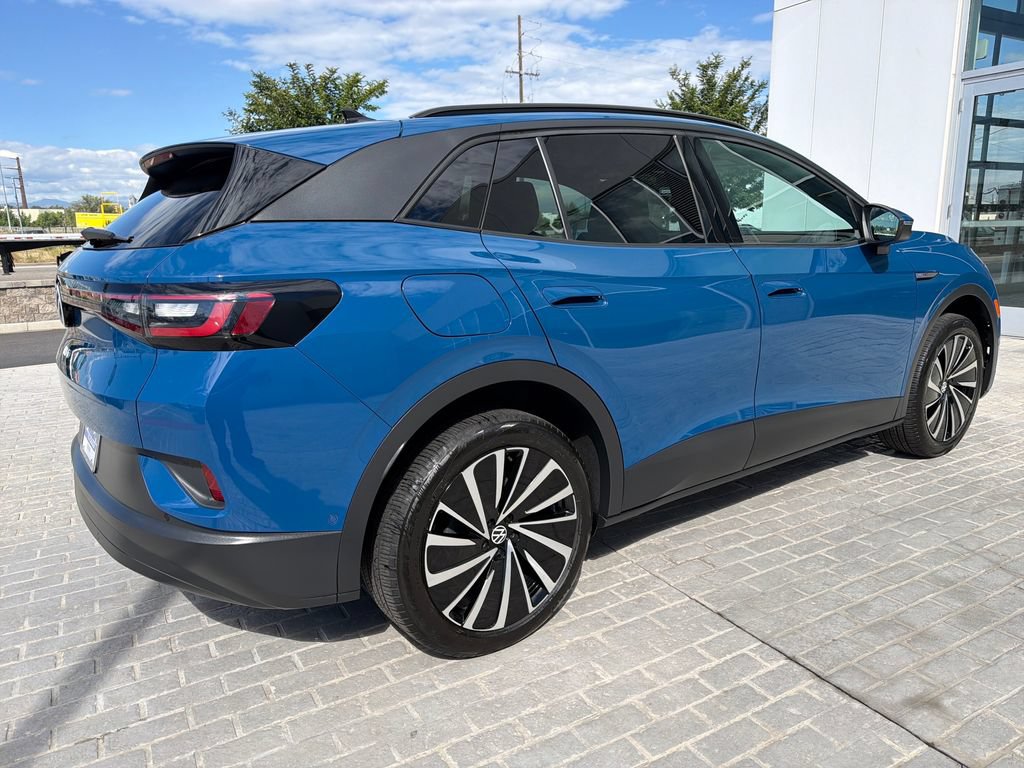 Certified 2025 Volkswagen ID.4 Pro AWD/4WD image 7