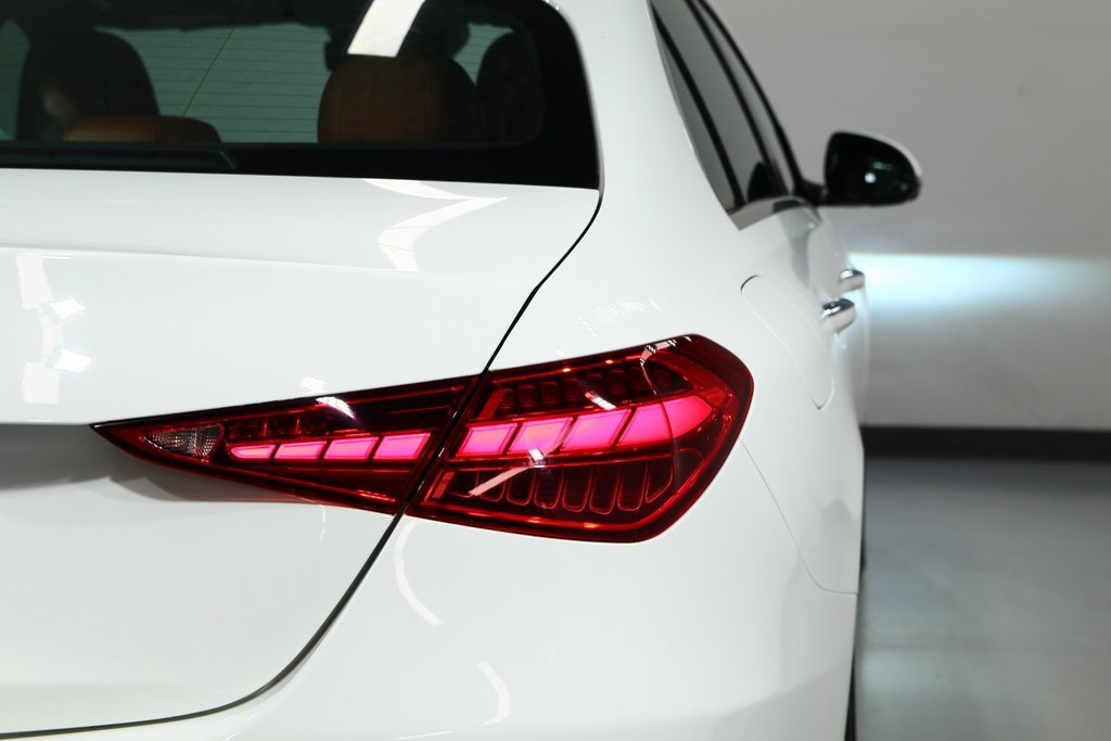 Used 2023 Mercedes-Benz C 300 Sedan image 13