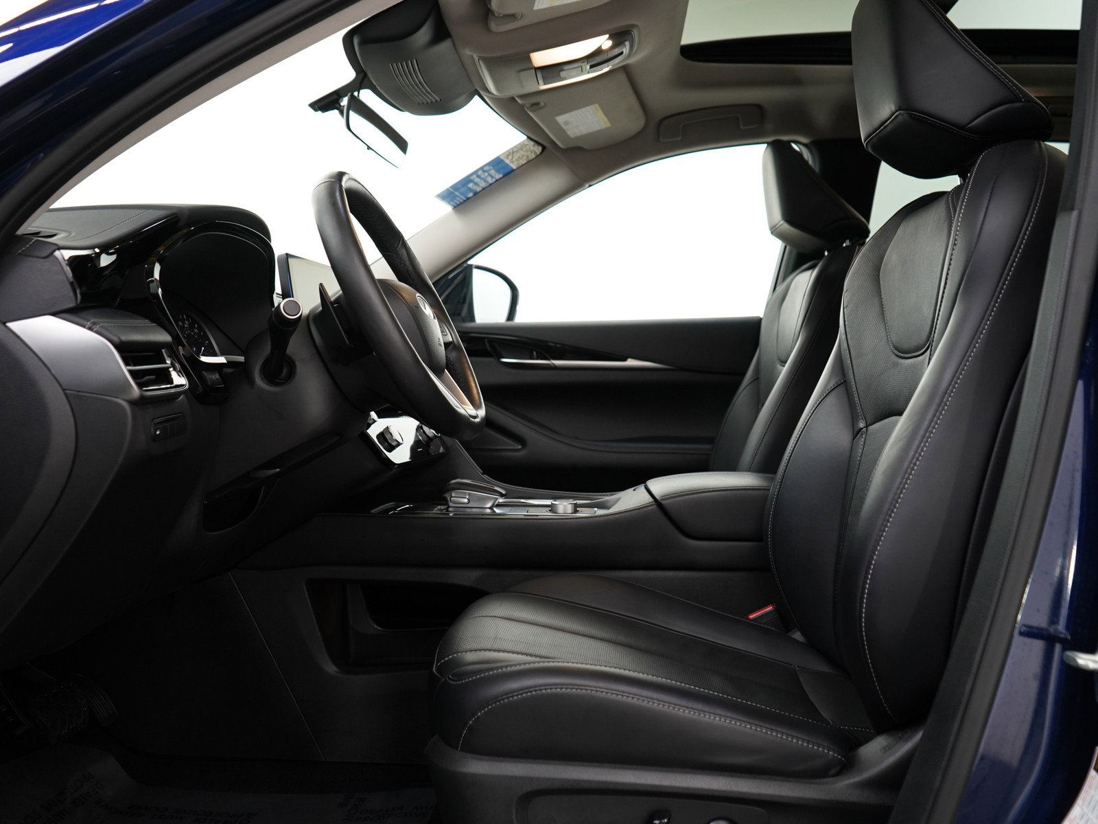 Used 2023 INFINITI QX60 Pure image 19