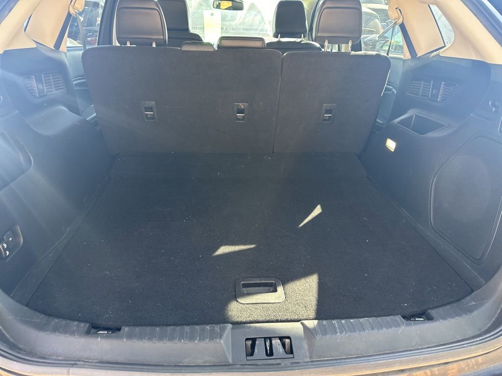 Used 2020 Ford Edge Titanium image 9