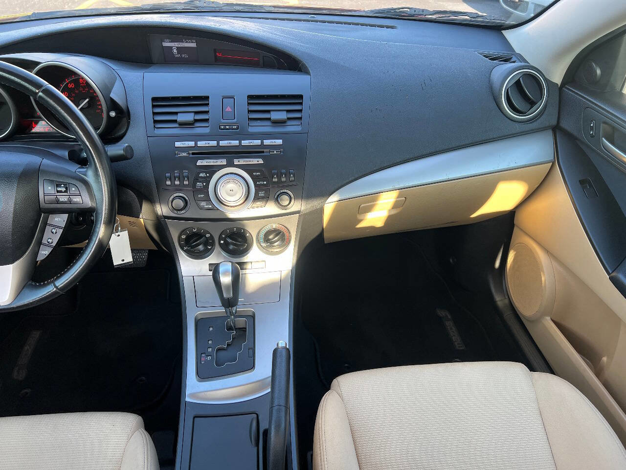 Used 2010 MAZDA MAZDA3 s Sport FWD image 28