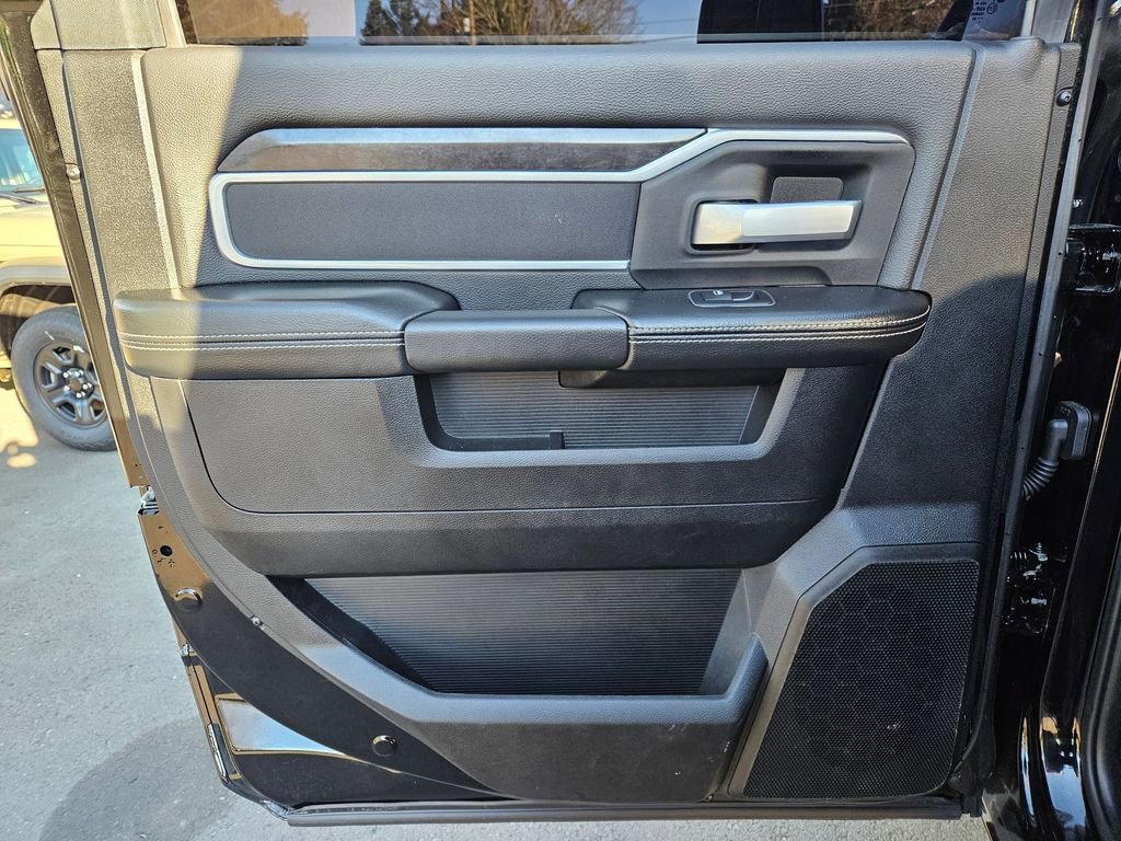 Certified 2024 RAM 3500 Big Horn w/ Towing Technology Group AWD/4WD image 14