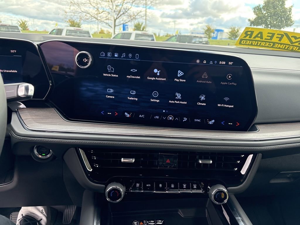 New 2026 Chevrolet Suburban LT w/ Comfort Package image 20