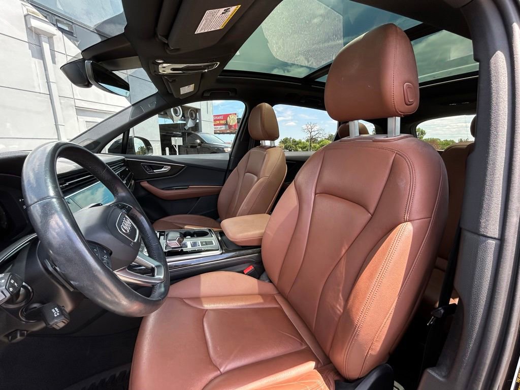Used 2023 Audi Q7 3.0T Prestige AWD/4WD image 17
