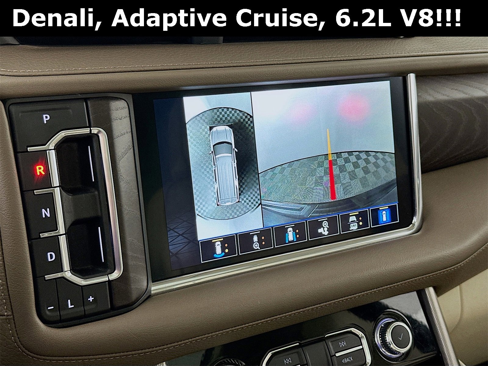 Used 2023 GMC Yukon XL Denali image 14