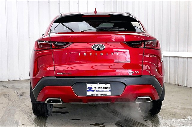 Certified 2024 INFINITI QX55 Essential image 4