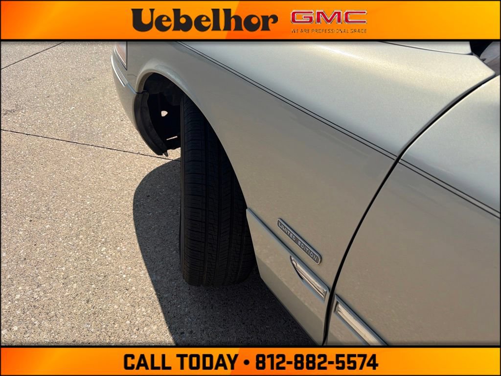 Used 2003 Mercury Grand Marquis LS RWD image 18