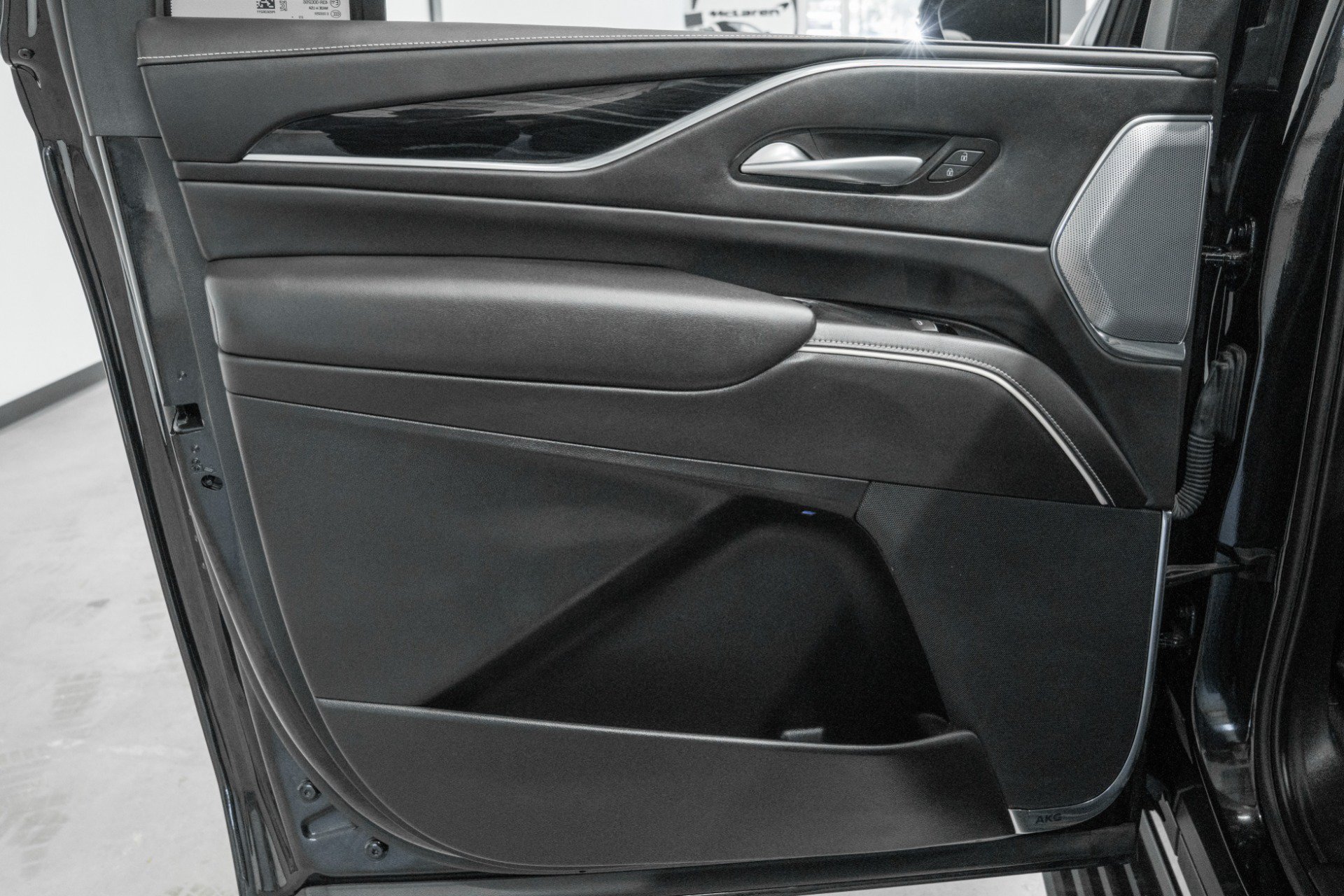Used 2024 Cadillac Escalade ESV V w/ LPO, Floor Liner Package AWD/4WD image 48