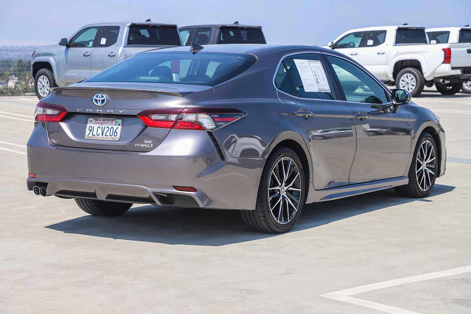Used 2024 Toyota Camry SE w/ Audio Upgrade Package FWD image 8