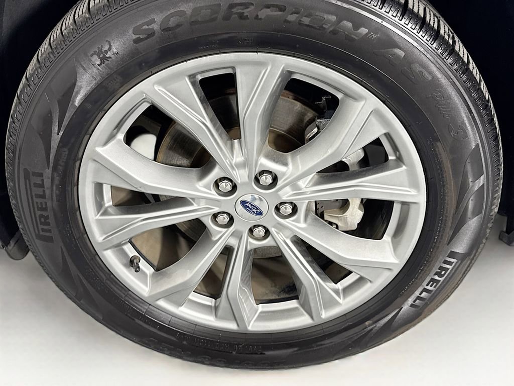 Used 2020 Ford Explorer XLT w/ Equipment Group 202A image 42
