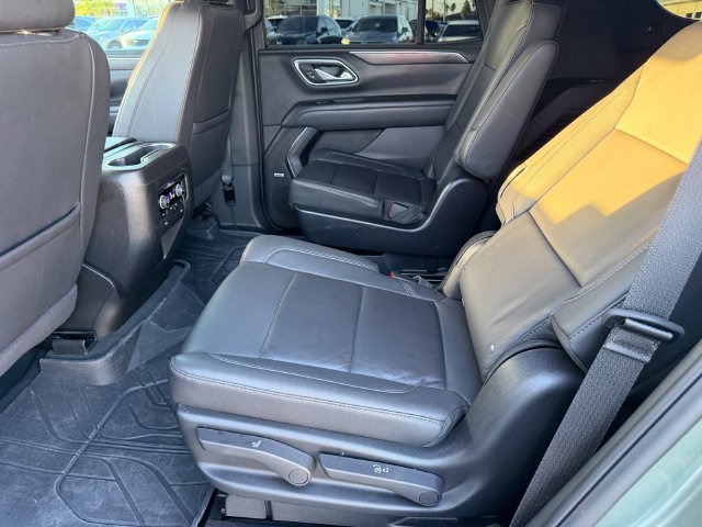 Used 2024 Chevrolet Tahoe LT w/ Luxury Package RWD image 10