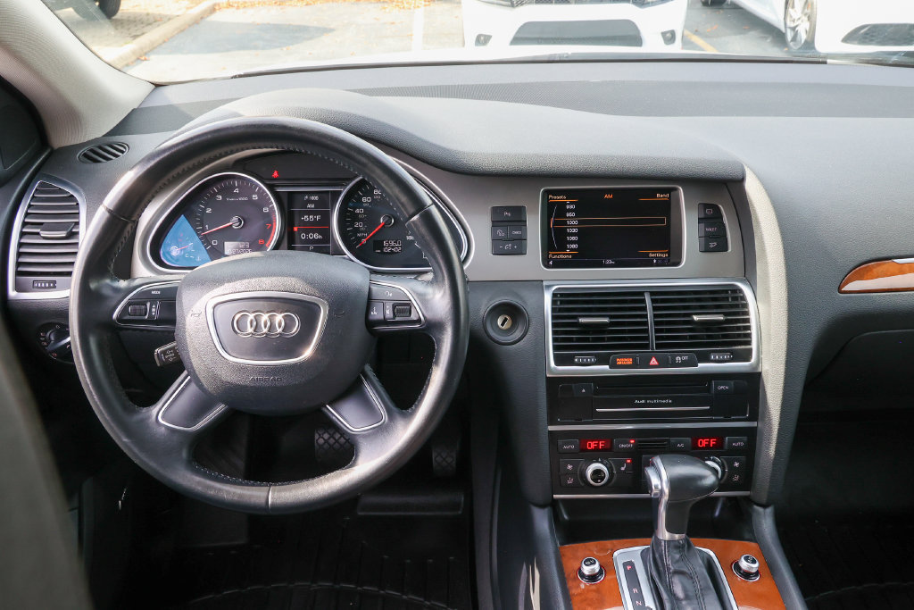 Used 2015 Audi Q7 3.0T Premium Plus w/ Premium Plus Package AWD/4WD image 8