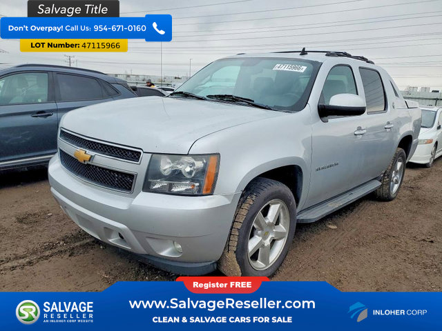 Used 2013 Chevrolet Avalanche LT image 1