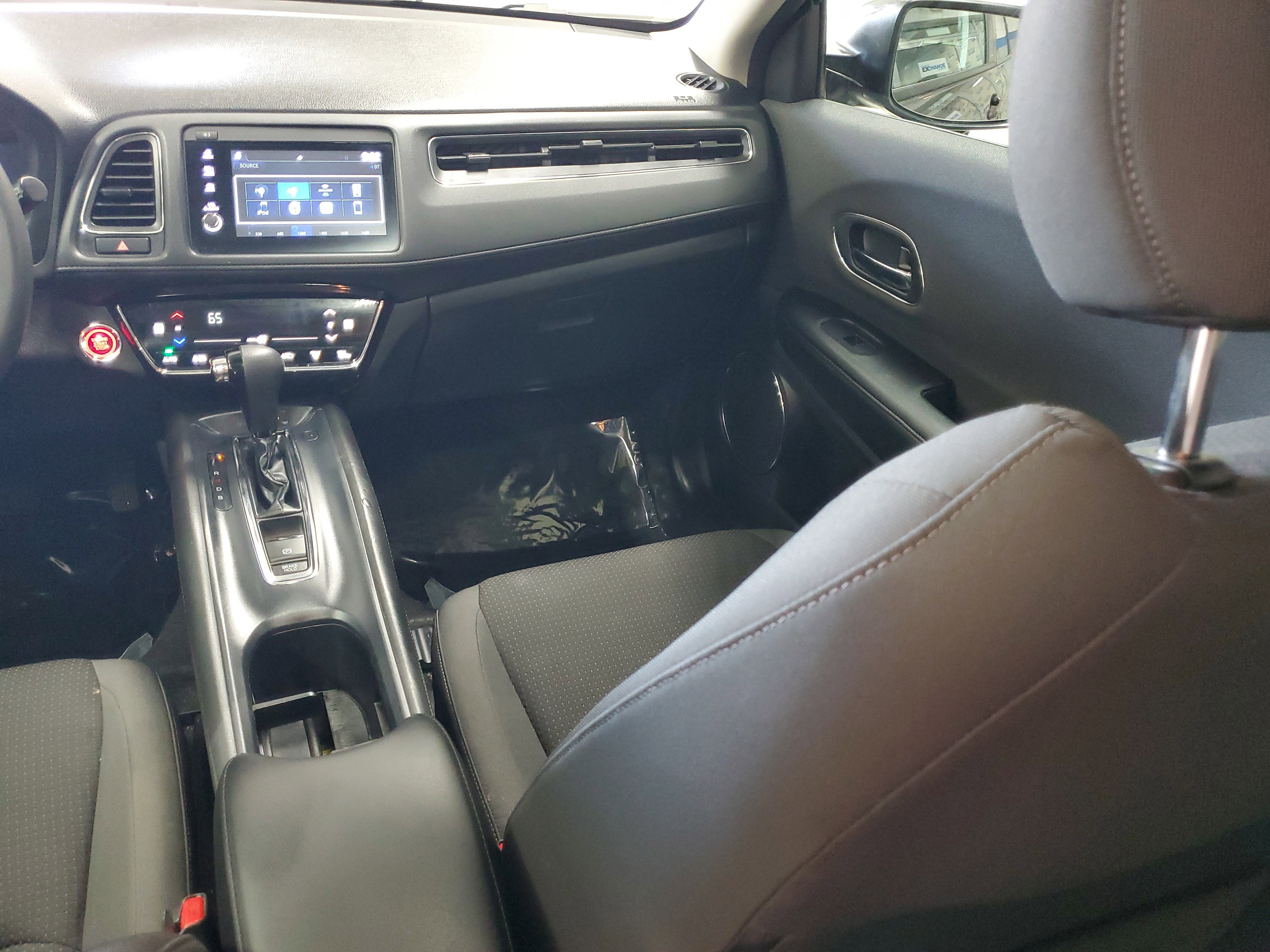Used 2022 Honda HR-V EX image 15