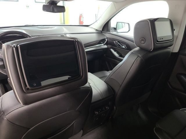 Used 2020 Chevrolet Traverse High Country AWD/4WD image 19