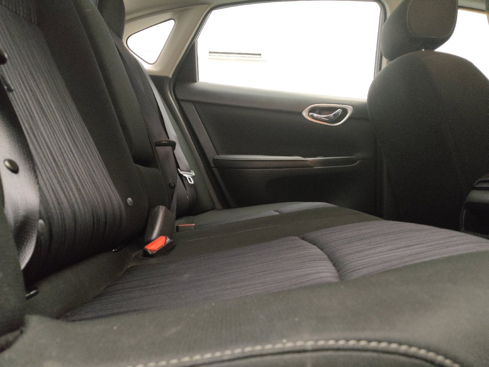 Used 2019 Nissan Sentra SV FWD image 19