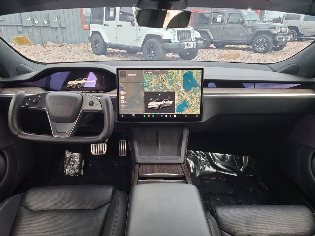 Used 2022 Tesla Model S image 23